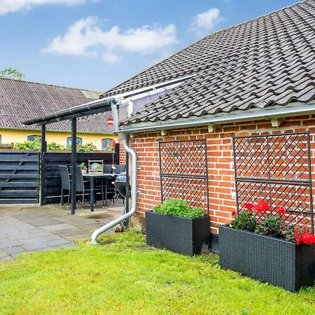 Kirsi - From The Sea By Interhome Дом отдыха *