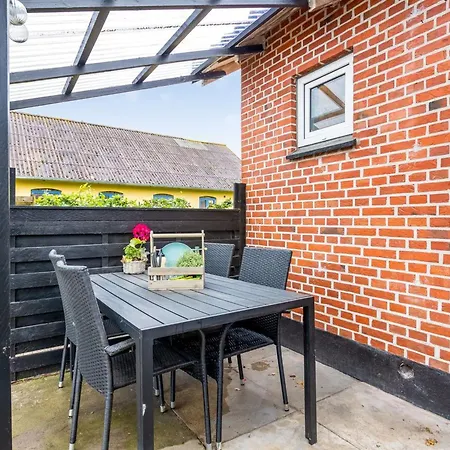 Kirsi - From The Sea By Interhome Халс